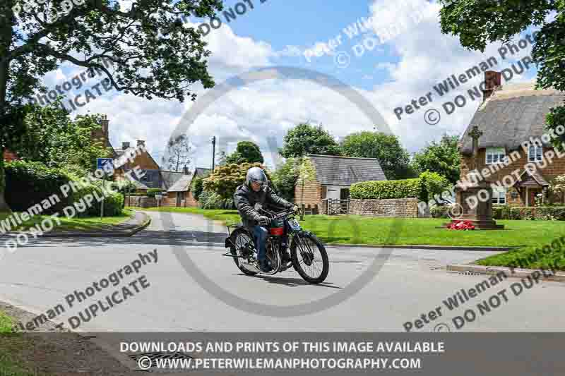 Vintage motorcycle club;eventdigitalimages;no limits trackdays;peter wileman photography;vintage motocycles;vmcc banbury run photographs